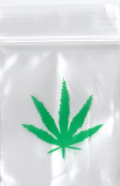 Feuille de marijuana 2x3 pouces sachets en plastique 100 pièces.