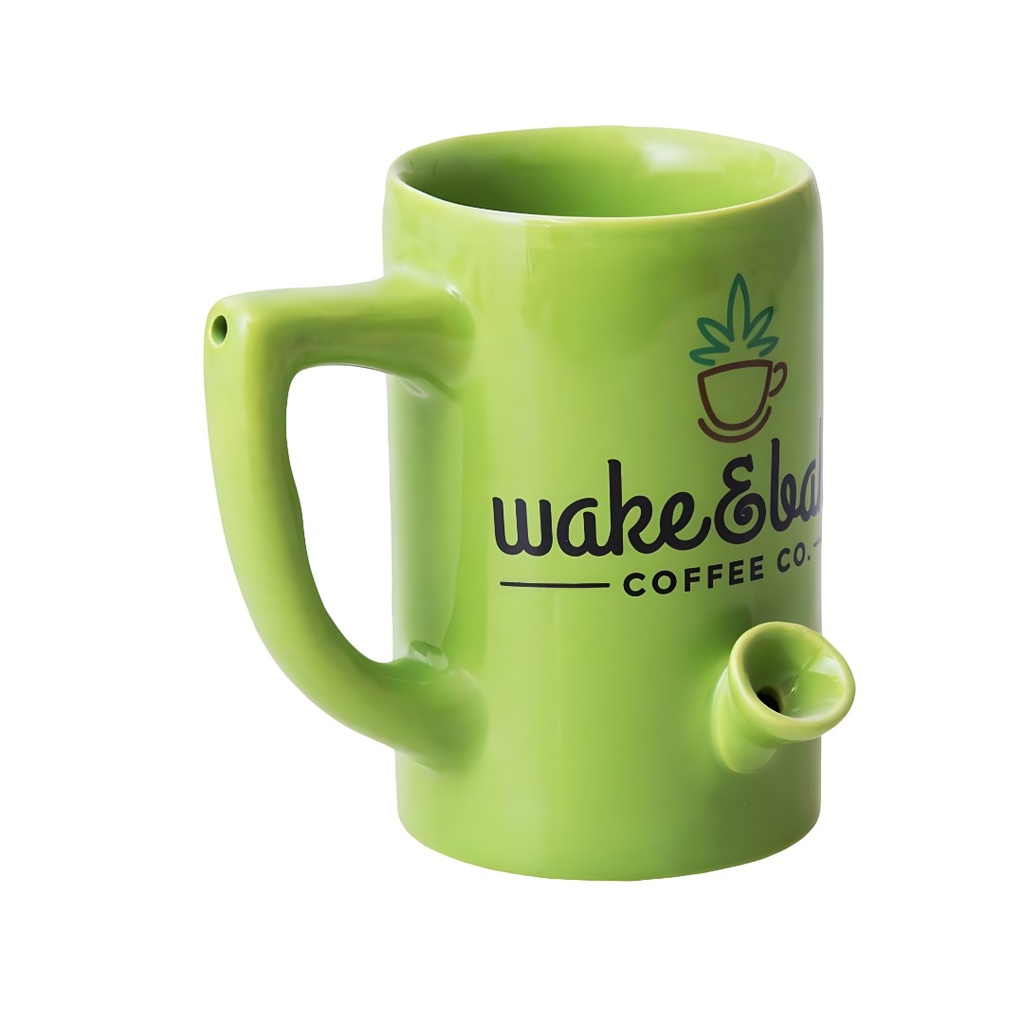 Réveillez-vous et faites cuire 8oz Tasse en céramique avec pipe - Wake and Bake Coffe Co